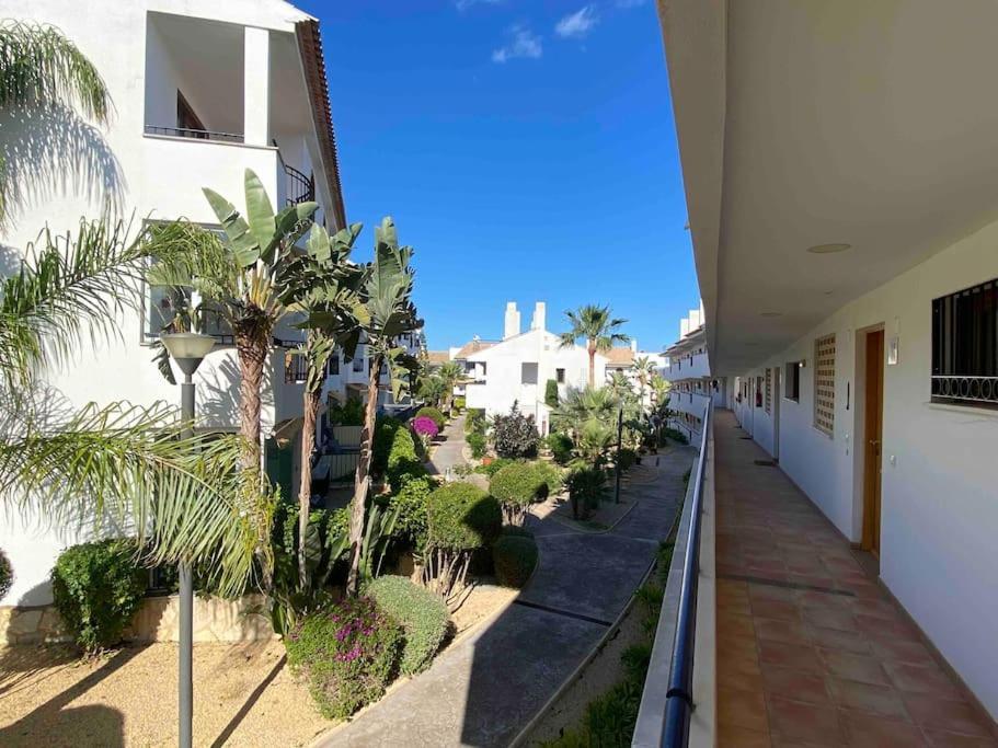 Apartamento Complejo Residencial L'Alfas del Pi Luaran gambar