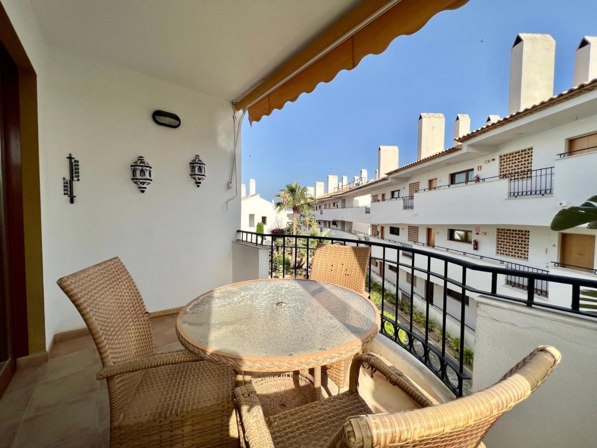 Apartamento Complejo Residencial L'Alfas del Pi Luaran gambar