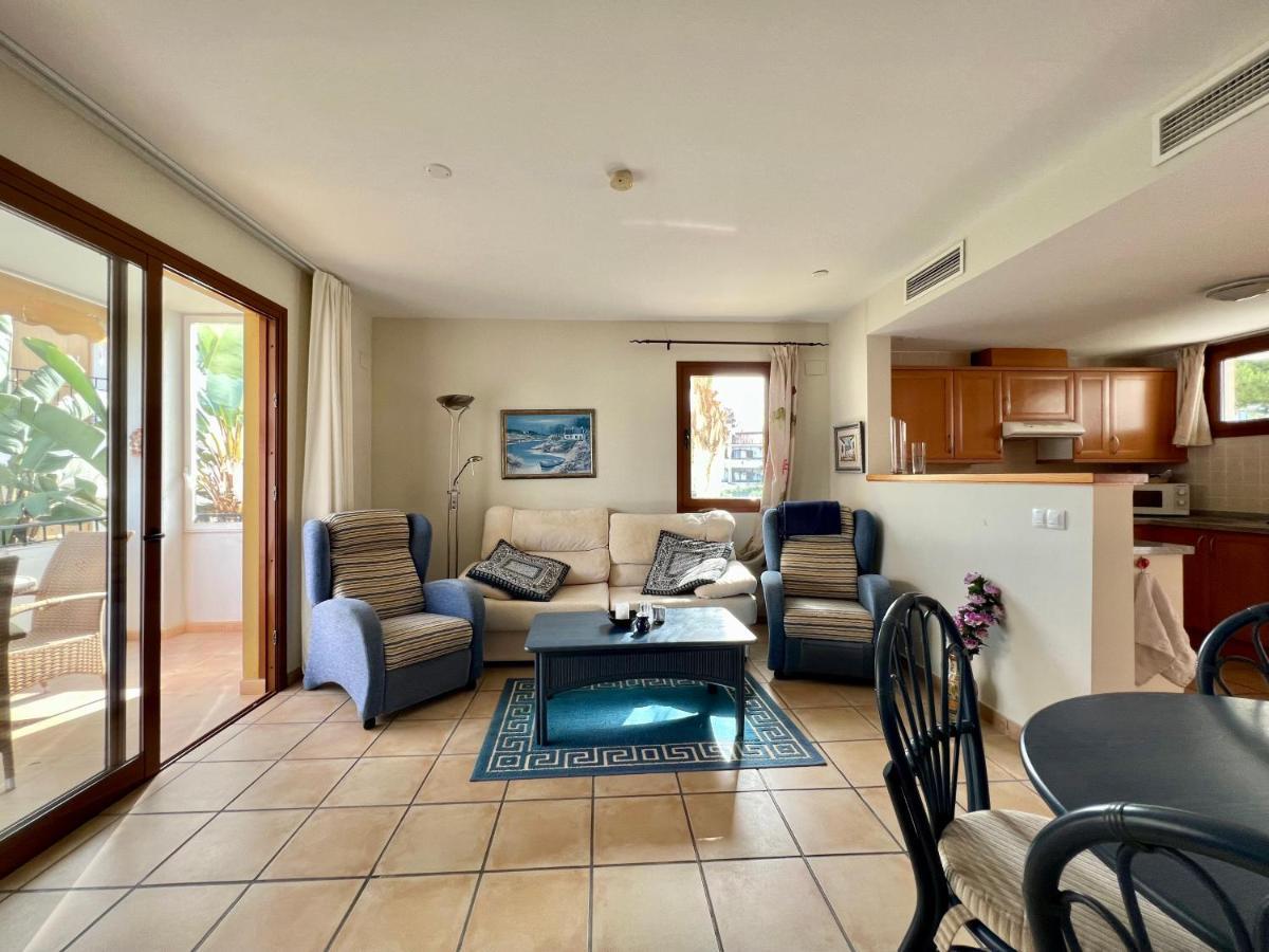 Apartamento Complejo Residencial L'Alfas del Pi Luaran gambar